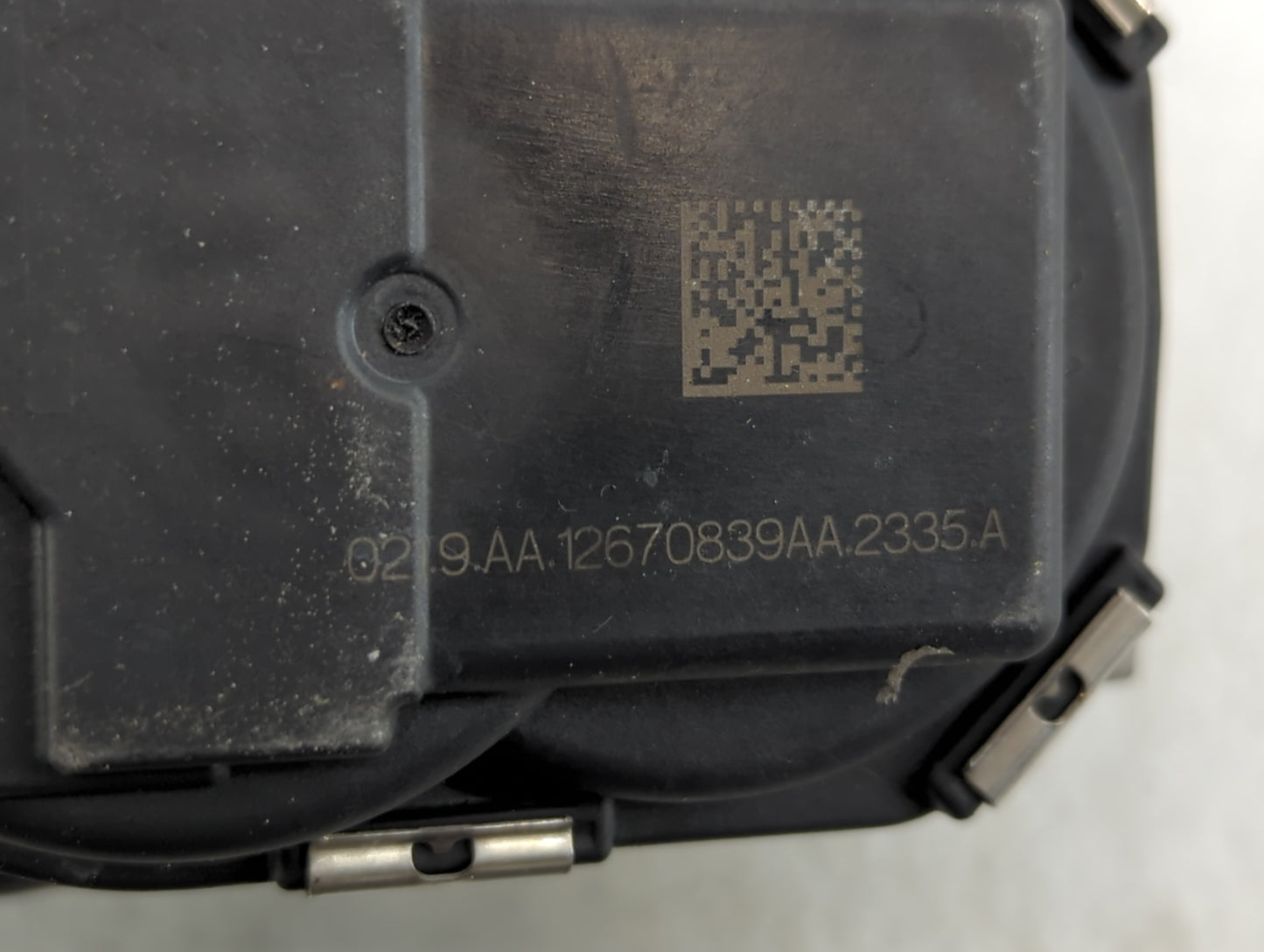 2017-2021 Gmc Acadia Throttle Body P/N:12670839AA Fits Fits 2016 2017 2018 2019 2020 2021 2022 OEM Used Auto Parts - Oemused