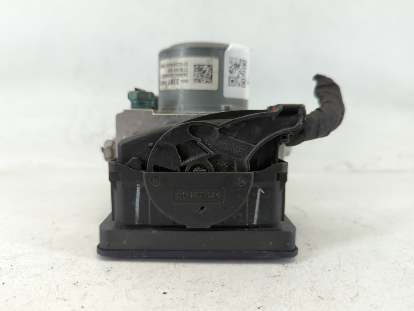 2018 Gmc Acadia ABS Pump Control Module Replacement P/N:84503307 Fits Fits 2019 2020 OEM Used Auto Parts - Oemusedautoparts1