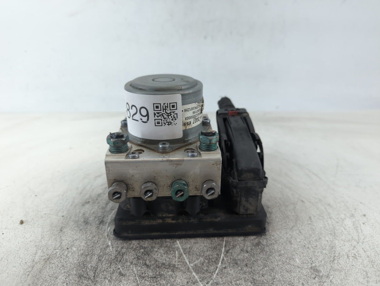 2018 Gmc Acadia ABS Pump Control Module Replacement P/N:84503307 Fits Fits 2019 2020 OEM Used Auto Parts - Oemusedautoparts1