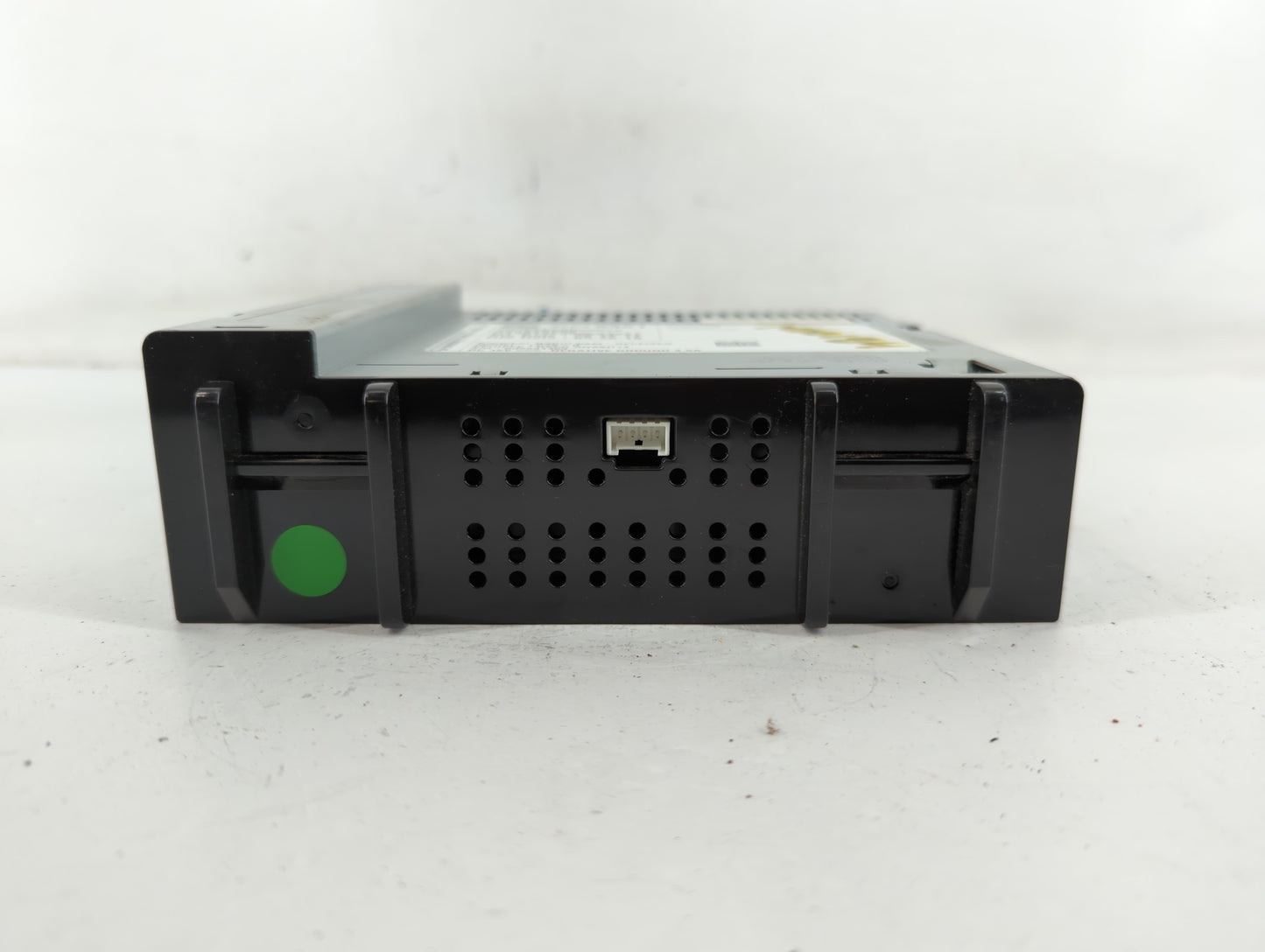 2018-2019 Gmc Acadia Radio AM FM Cd Player Receiver Replacement P/N:42645351 Fits Fits 2018 2019 2020 OEM Used Auto Parts - 