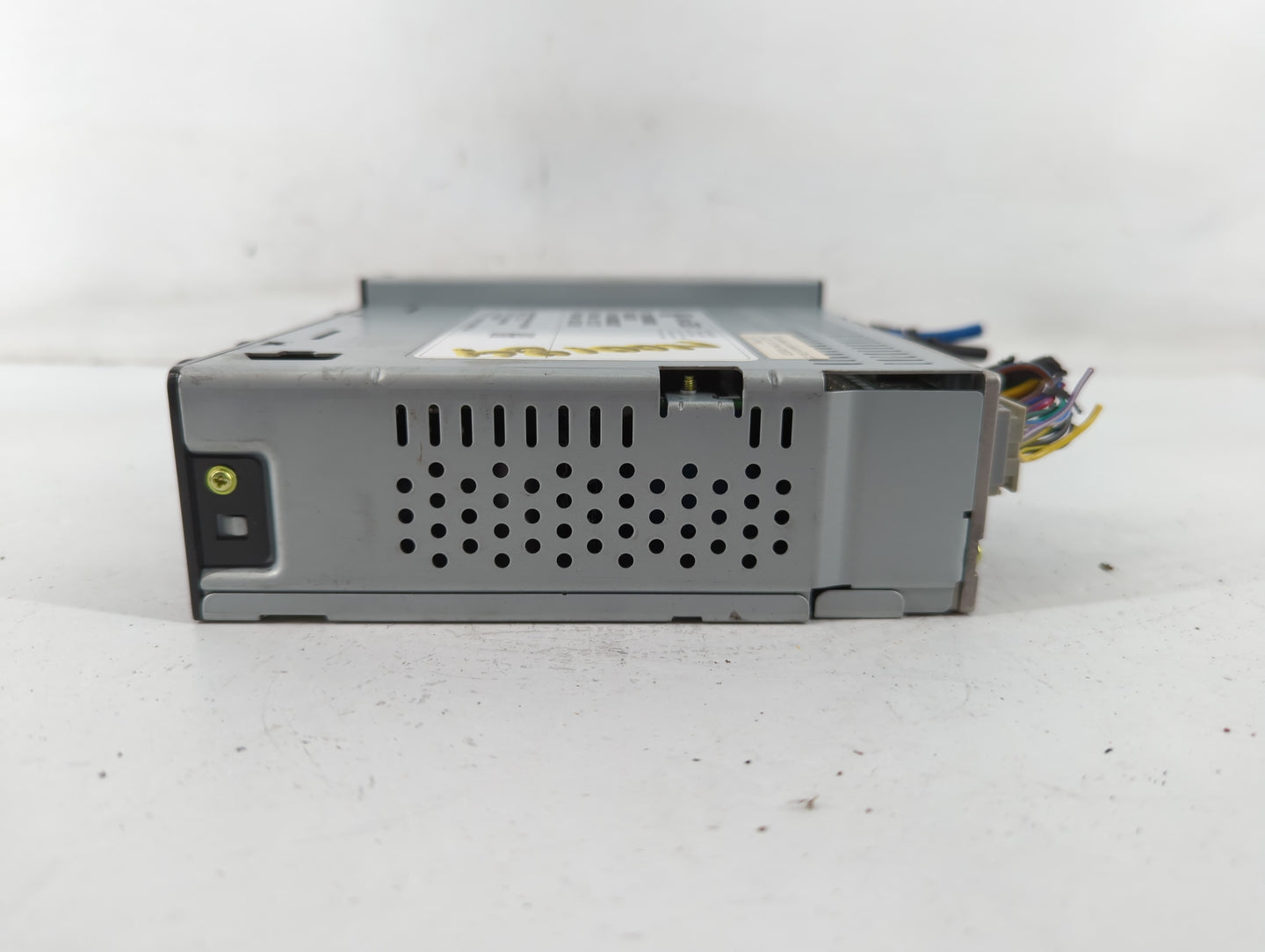 2018-2019 Gmc Acadia Radio AM FM Cd Player Receiver Replacement P/N:42645351 Fits Fits 2018 2019 2020 OEM Used Auto Parts - 