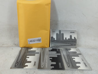 compare product 2019 Gmc Canyon Owners Manual Book Guide P/N:84137462 OEM Used Auto Parts