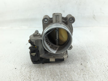 2016-2022 Gmc Canyon Throttle Body P/N:12670839AA Fits Fits 2016 2017 2018 2019 2020 2021 2022 OEM Used Auto Parts - Oemused