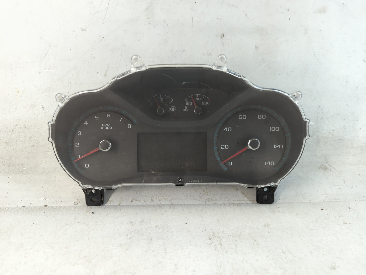 2018-2019 Gmc Canyon Instrument Cluster Speedometer Gauges P/N:84628071 Fits Fits 2018 2019 OEM Used Auto Parts - Oemusedaut