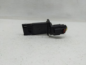 2014-2019 Gmc Sierra 1500 Mass Air Flow Meter Maf - Oemusedautoparts1.com
