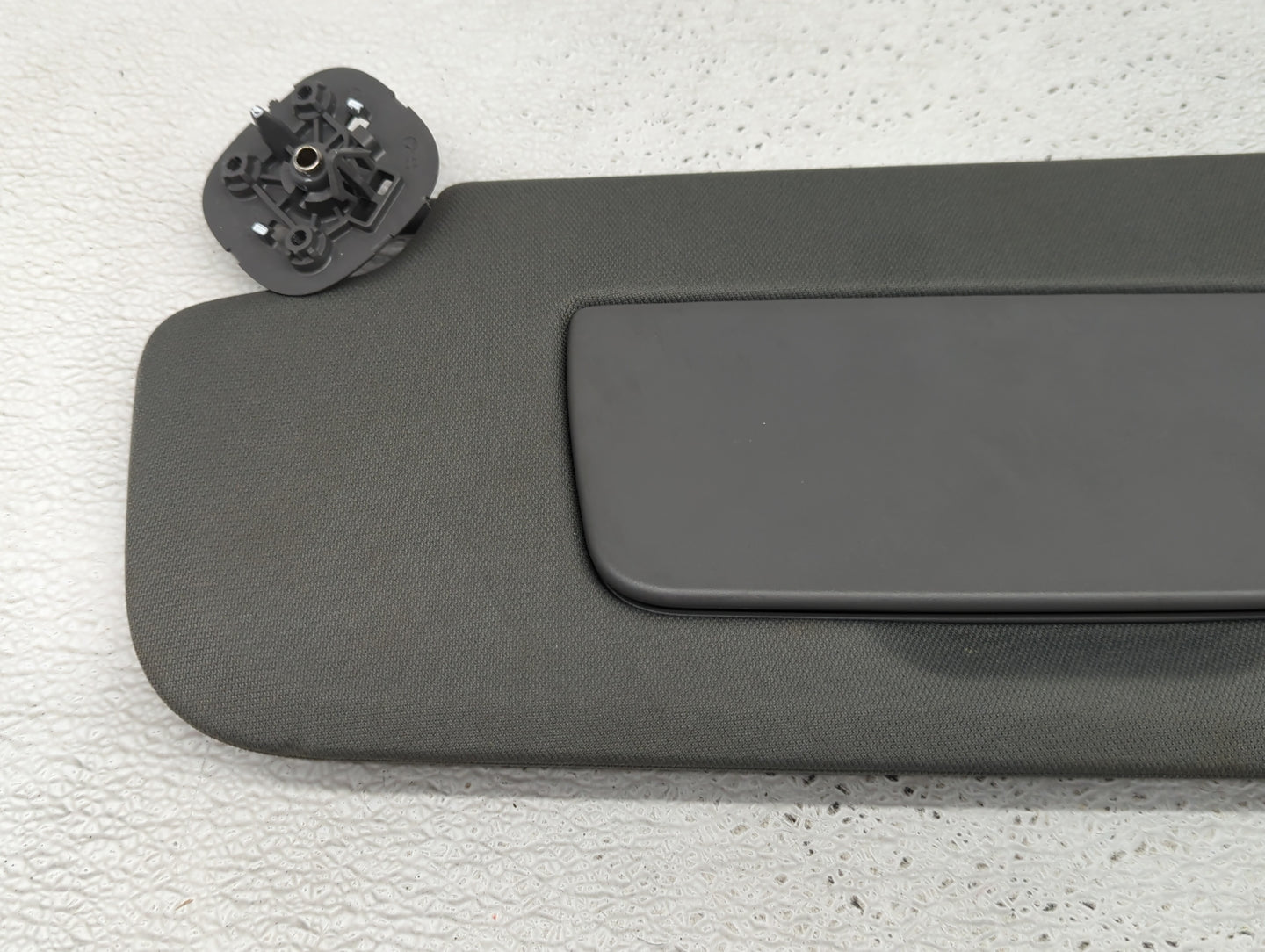 2019-2022 Gmc Sierra 1500 Sun Visor Shade Replacement Driver Left Mirror Fits Fits 2019 2020 2021 2022 OEM Used Auto Parts -