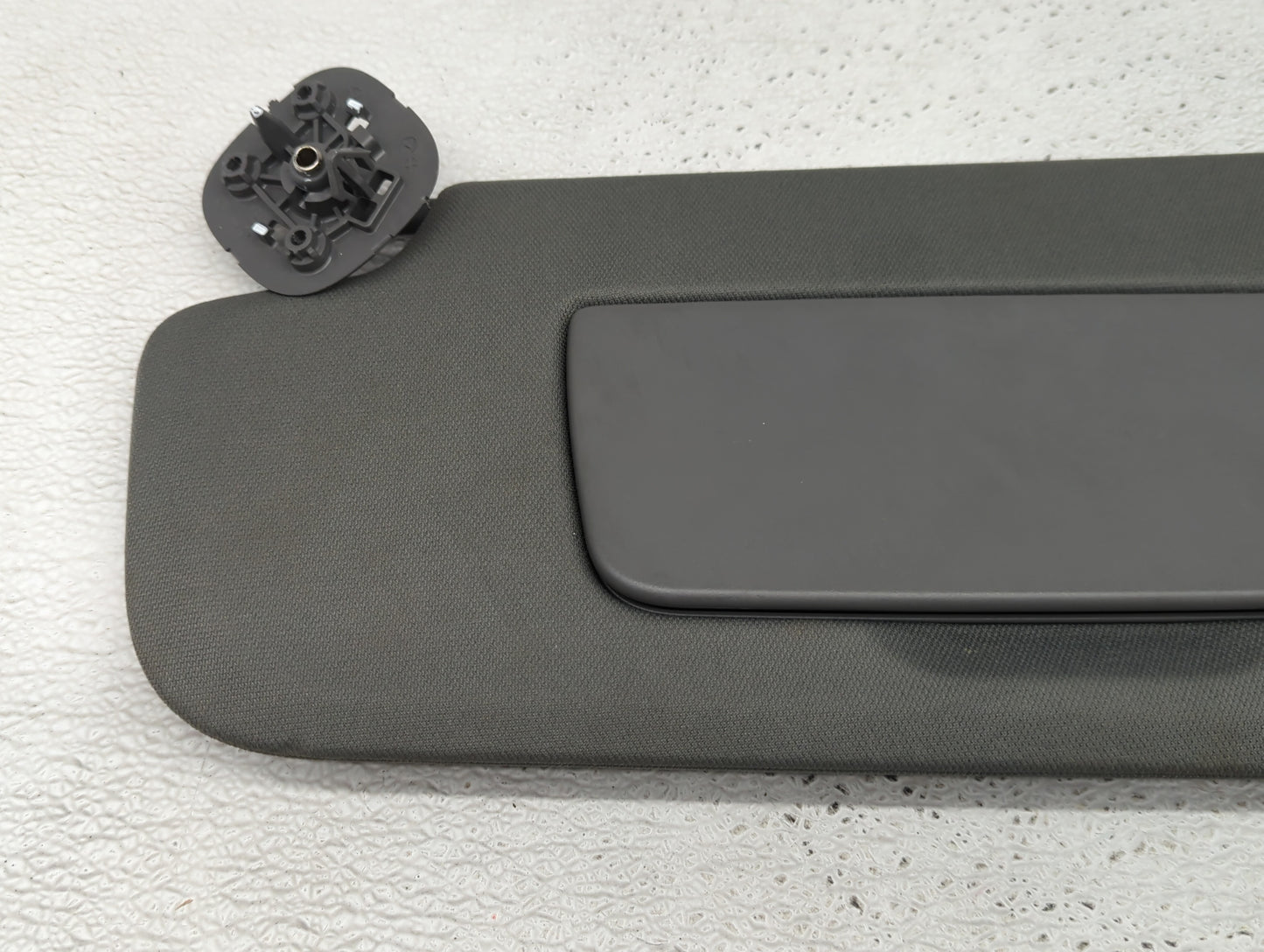 2019-2022 Gmc Sierra 1500 Sun Visor Shade Replacement Driver Left Mirror Fits Fits 2019 2020 2021 2022 OEM Used Auto Parts -