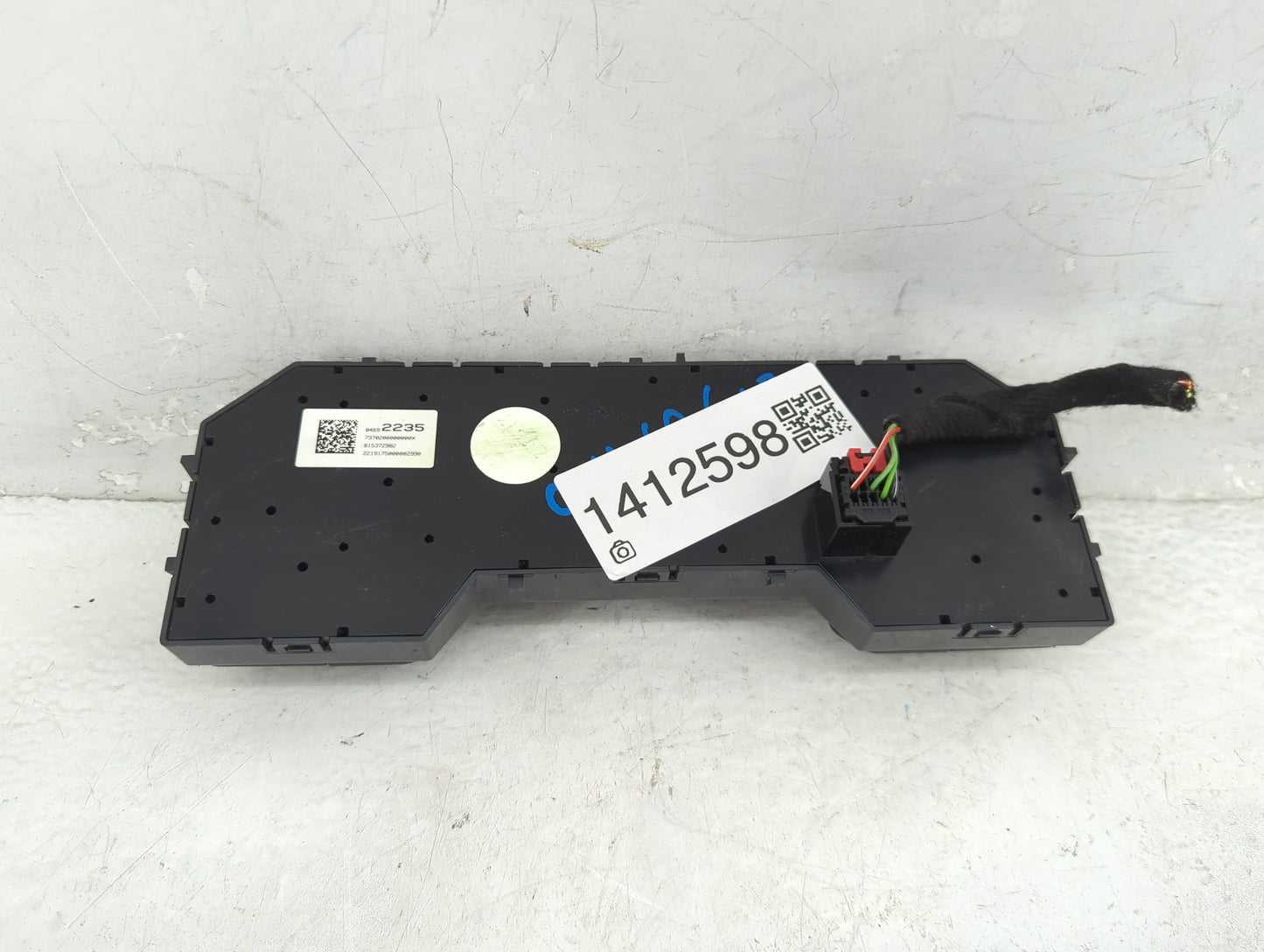 2019-2020 Gmc Sierra 1500 Climate Control Module Temperature AC/Heater Replacement P/N:84692235 Fits Fits 2019 2020 OEM Used