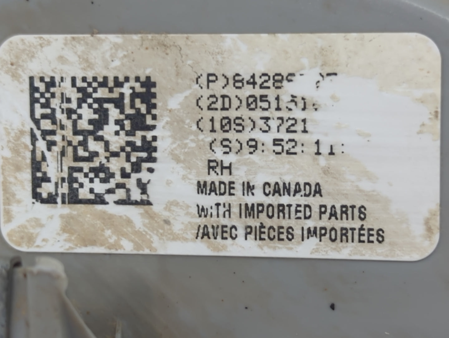 2019-2020 Gmc Sierra 1500 Tail Light Assembly Passenger Right OEM Fits Fits 2019 2020 2021 2022 OEM Used Auto Parts - Oemuse