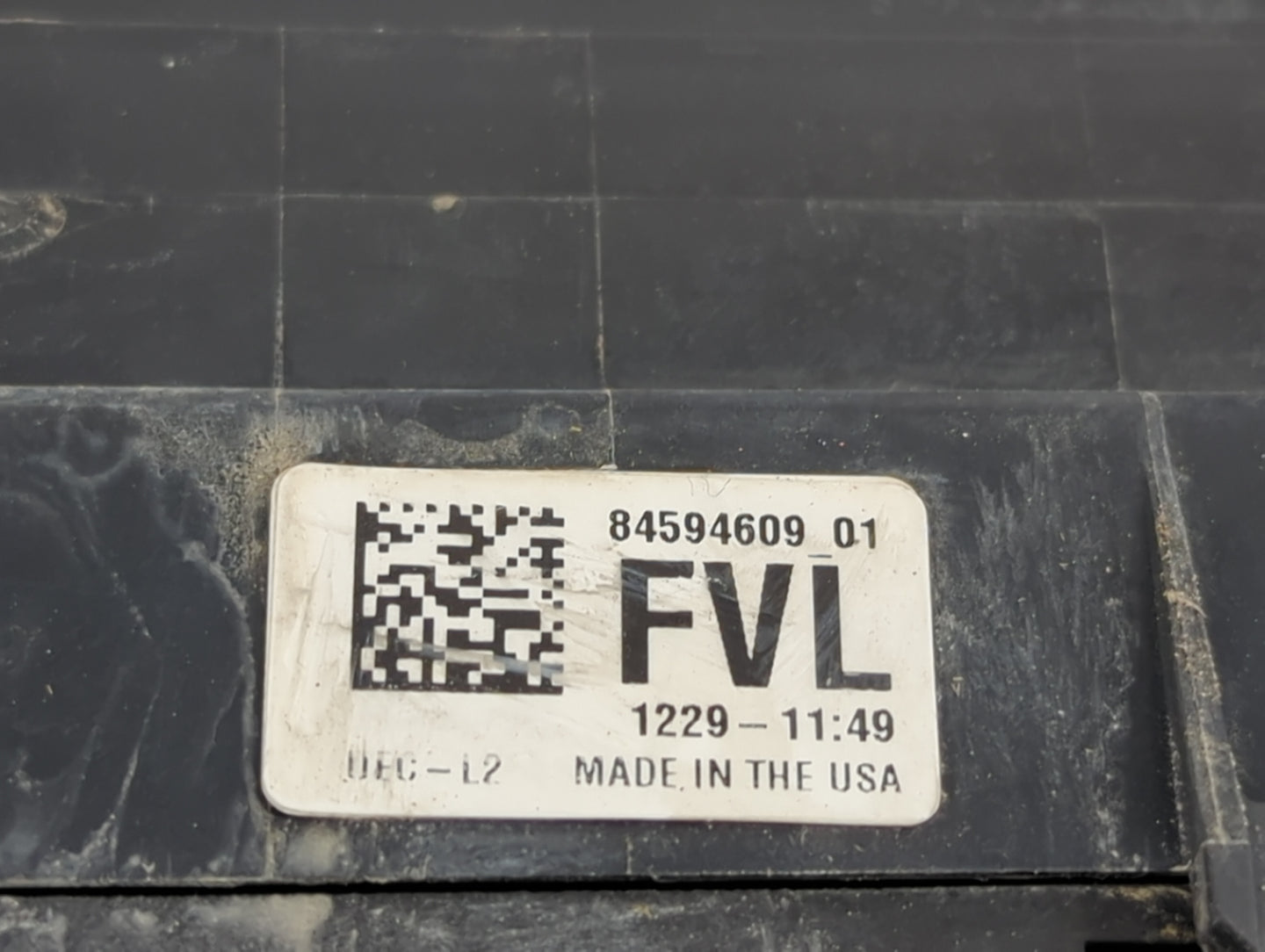 2019-2022 Gmc Sierra 1500 Fusebox Fuse Box Panel Relay Module P/N:84594609 Fits Fits 2019 2020 2021 2022 OEM Used Auto Parts