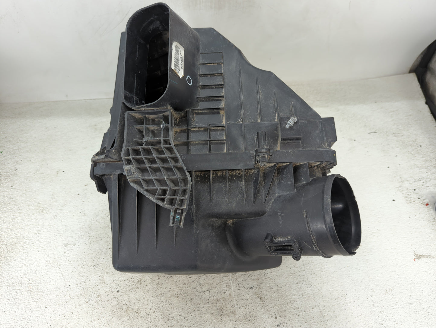 2019 Gmc Sierra 1500 Air Cleaner Intake-duct Hose Tube - Oemusedautoparts1.com