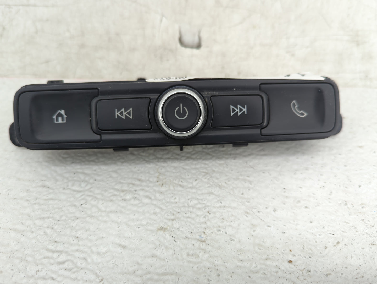 2019 Gmc Sierra 1500 Radio AM FM Cd Player Receiver Replacement P/N:84491775 138115-2830F101 Fits OEM Used Auto Parts - Oemu