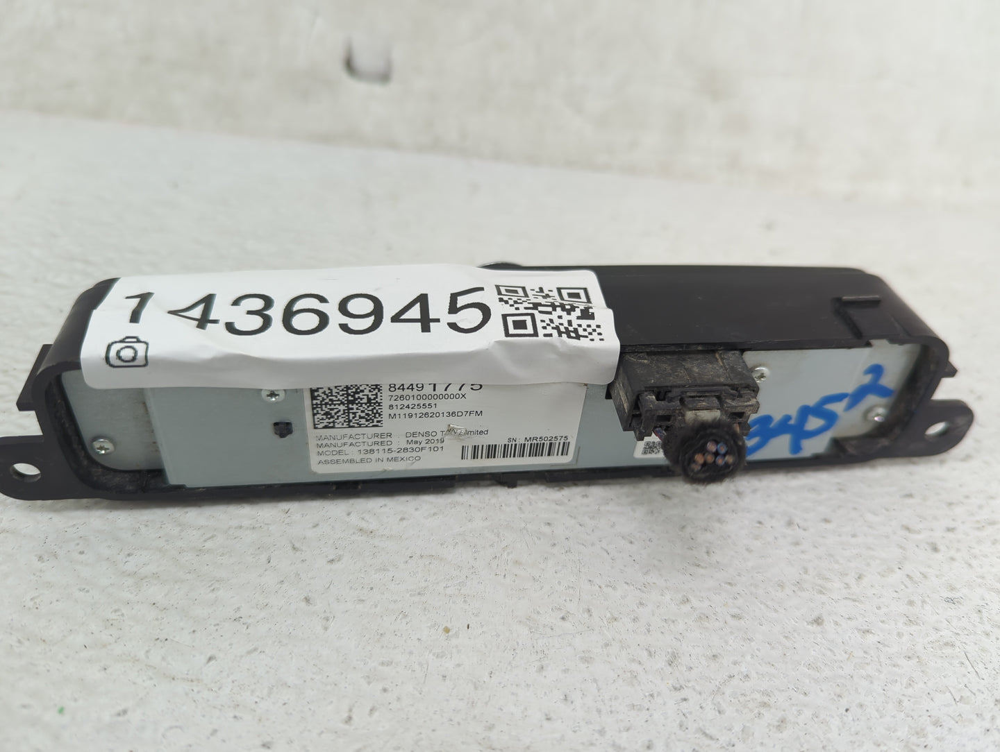 2019 Gmc Sierra 1500 Radio AM FM Cd Player Receiver Replacement P/N:84491775 138115-2830F101 Fits OEM Used Auto Parts - Oemu