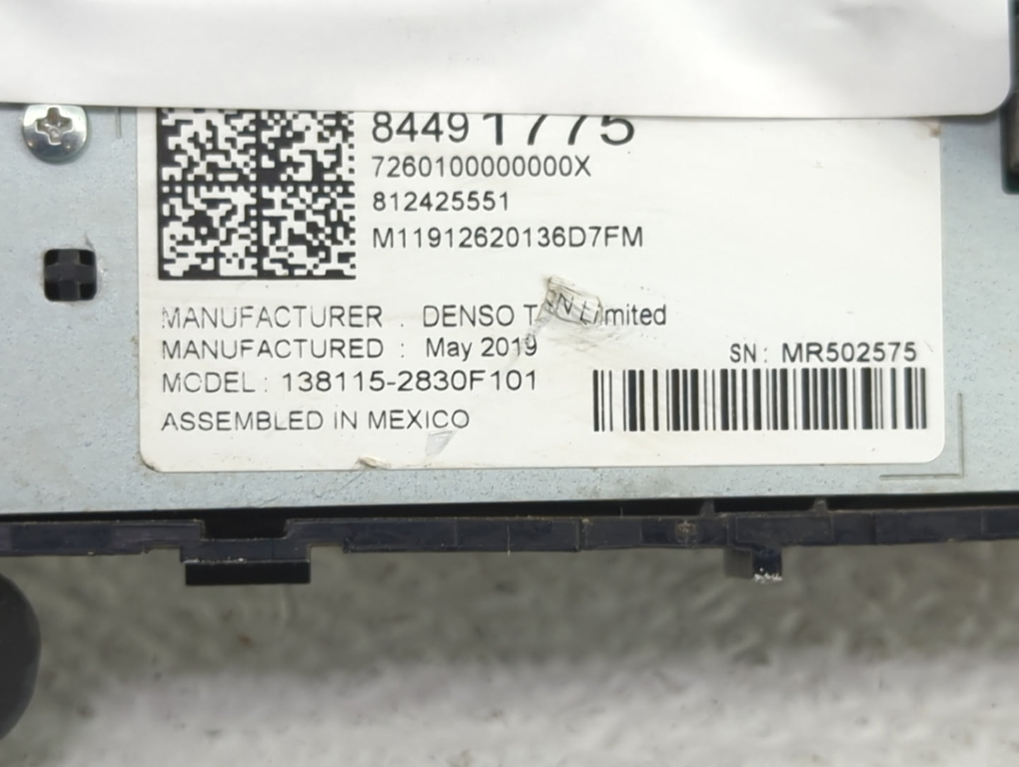 2019 Gmc Sierra 1500 Radio AM FM Cd Player Receiver Replacement P/N:84491775 138115-2830F101 Fits OEM Used Auto Parts - Oemu