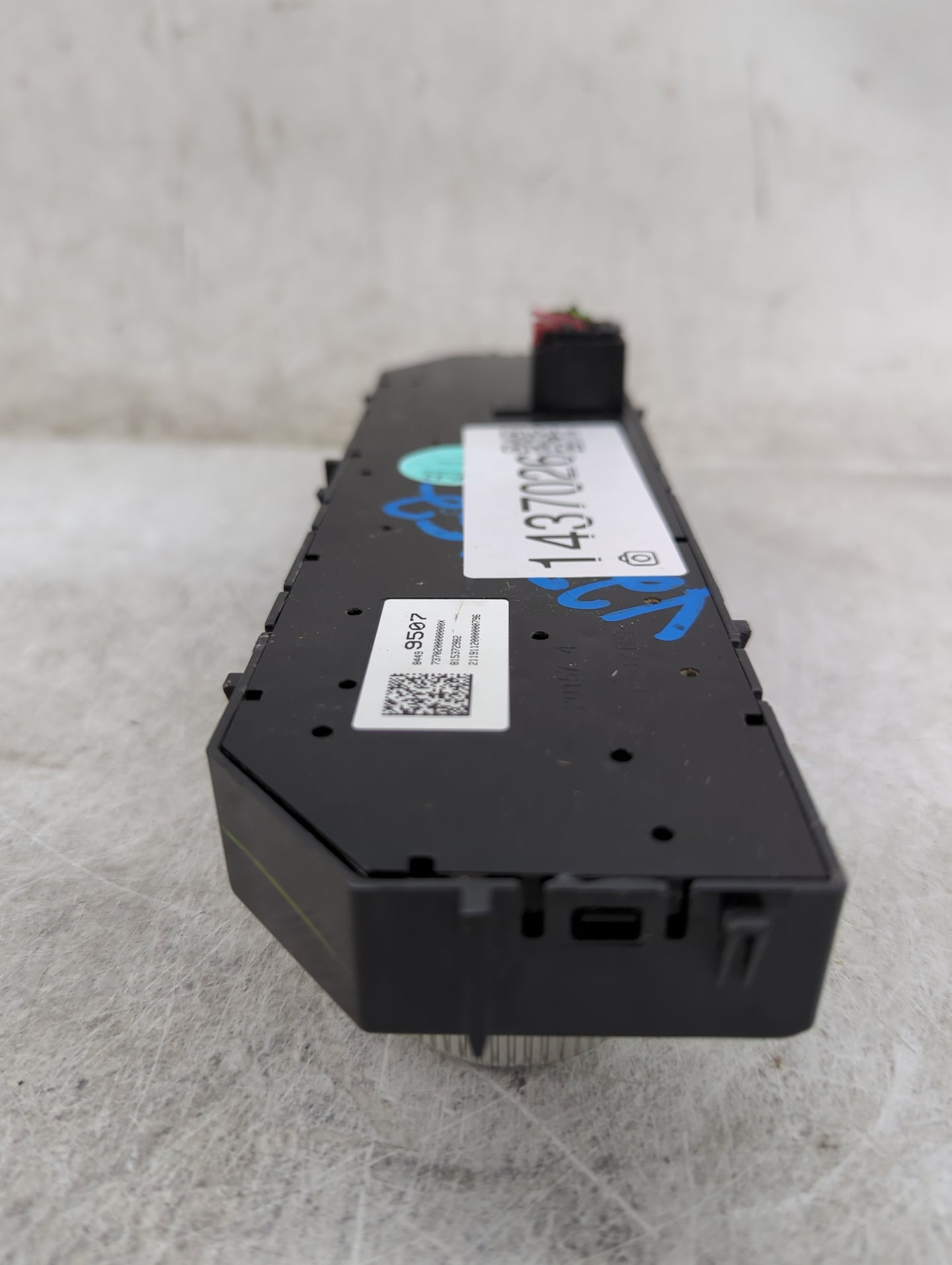 2019-2021 Gmc Sierra 1500 Climate Control Module Temperature AC/Heater Replacement P/N:84499507 815372982 Fits Fits 2019 202
