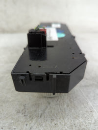 2019-2021 Gmc Sierra 1500 Climate Control Module Temperature AC/Heater Replacement P/N:84499507 815372982 Fits Fits 2019 202