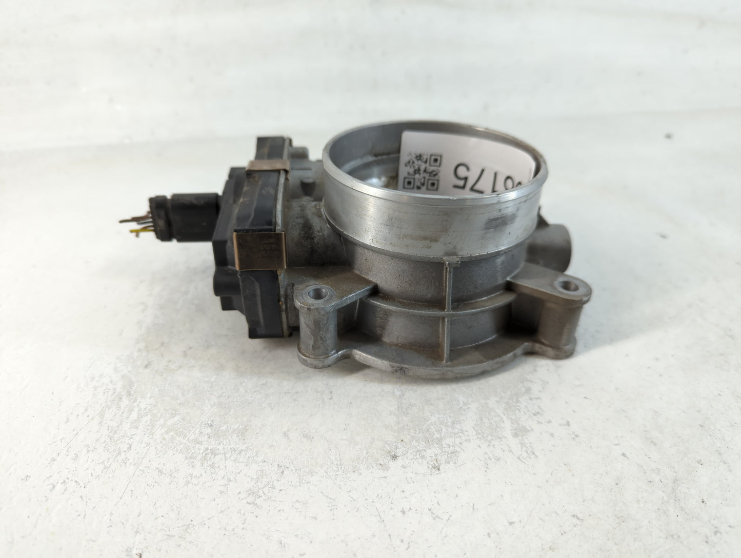 2014-2022 Gmc Sierra 1500 Throttle Body P/N:12678224 Fits Fits 2014 2015 2016 2017 2018 2019 2020 2021 2022 OEM Used Auto Pa