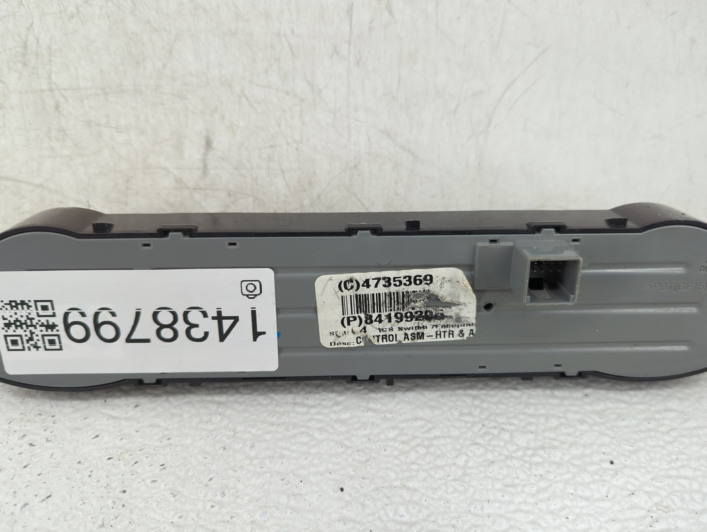2015-2019 Gmc Sierra 2500 Climate Control Module Temperature AC/Heater Replacement P/N:84199205 Fits OEM Used Auto Parts - O