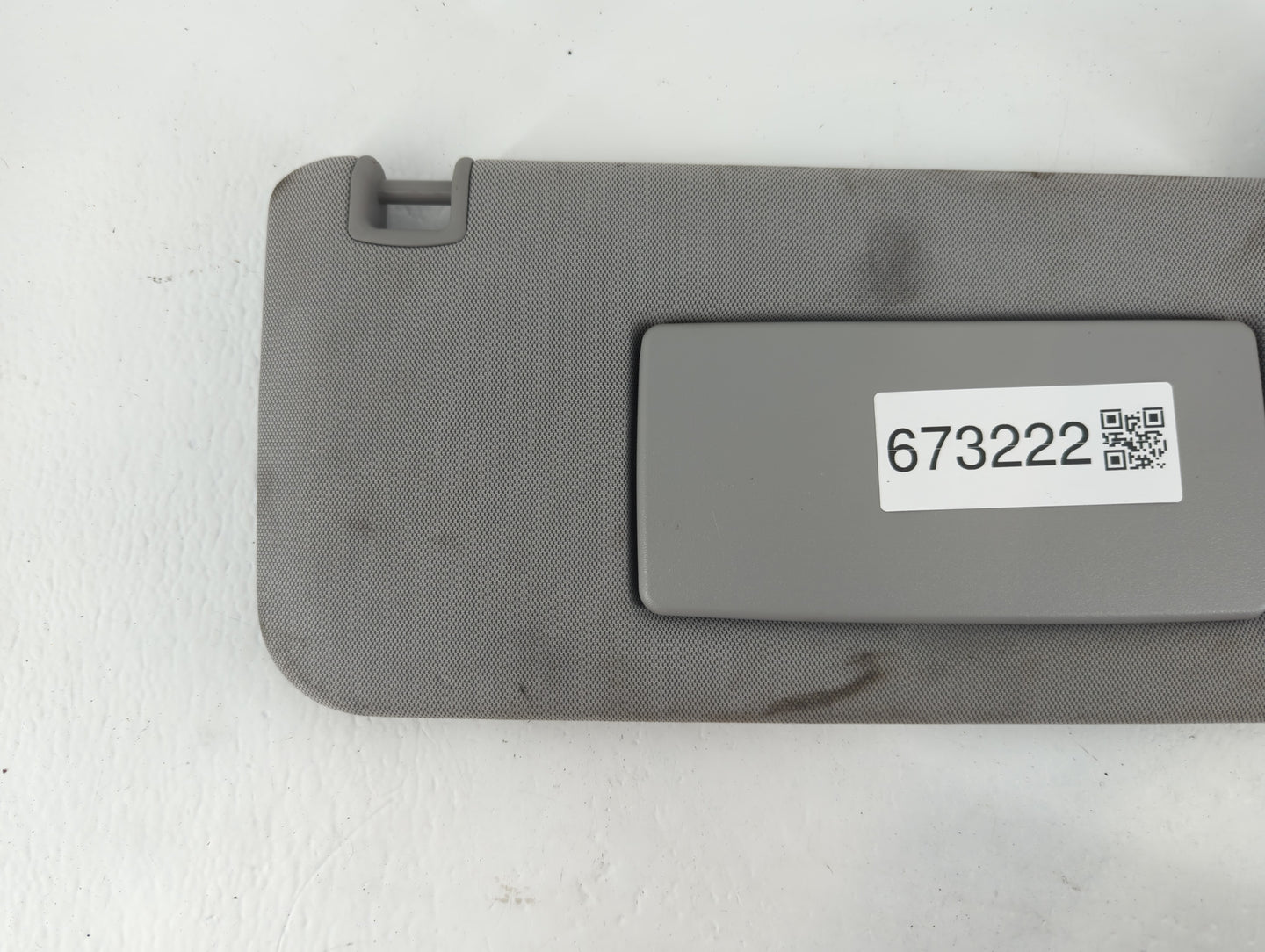2015-2019 Gmc Sierra 2500 Sun Visor Shade Replacement Passenger Right Mirror Fits Fits 2014 2015 2016 2017 2018 2019 OEM Use