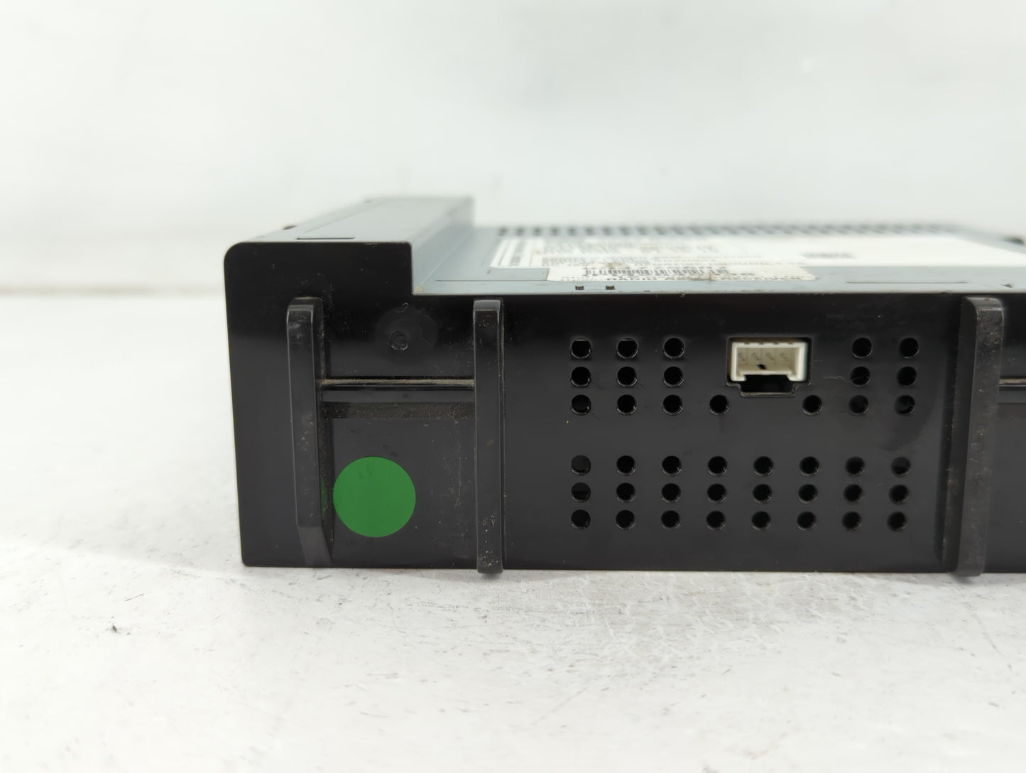 2019 Gmc Sierra 2500 Radio AM FM Cd Player Receiver Replacement P/N:42645338 Fits Fits 2018 2020 OEM Used Auto Parts - Oemus