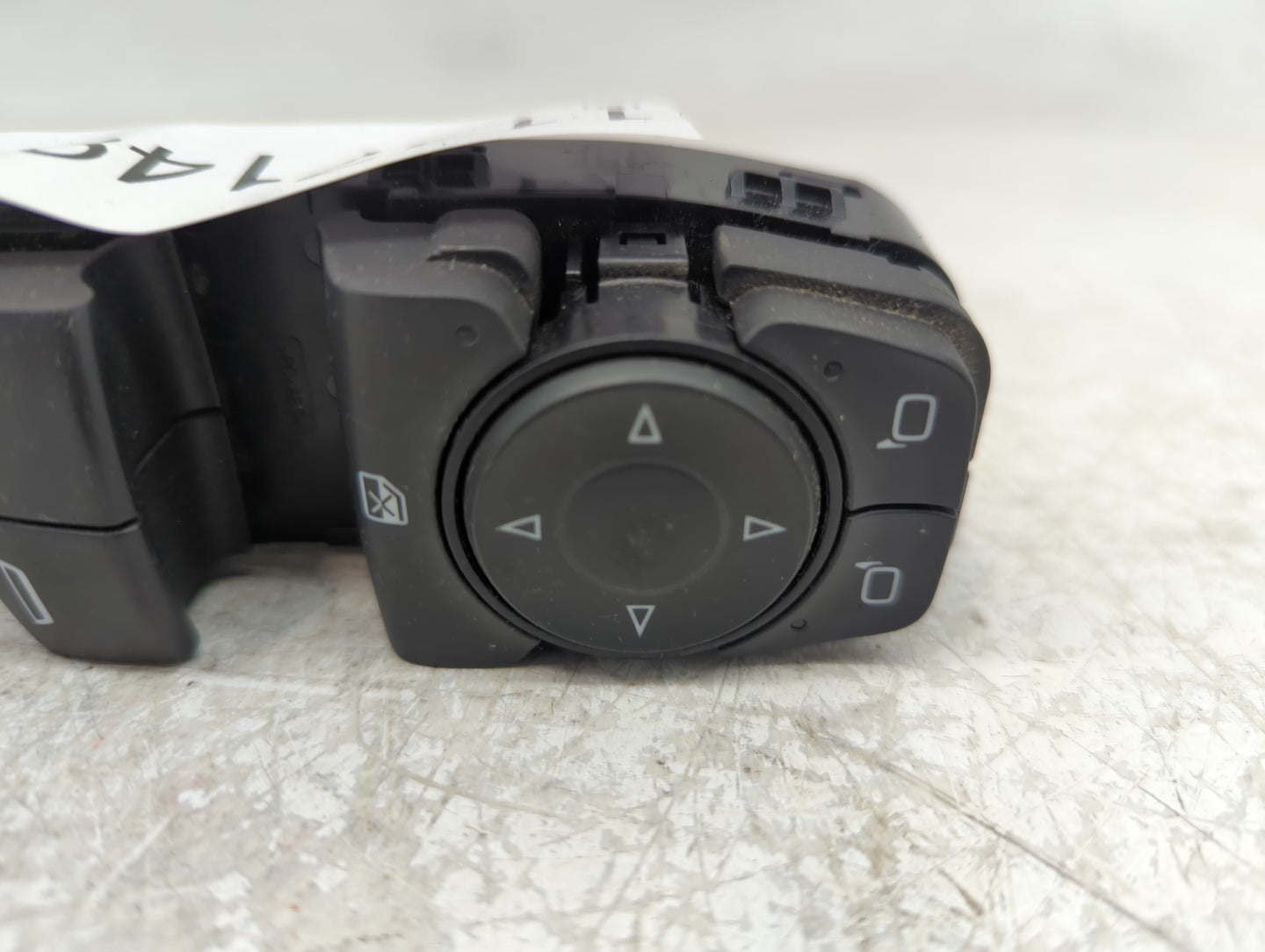 2019 Gmc Terrain Master Power Window Switch Replacement Driver Side Left P/N:84139693 84513464 Fits OEM Used Auto Parts - Oe