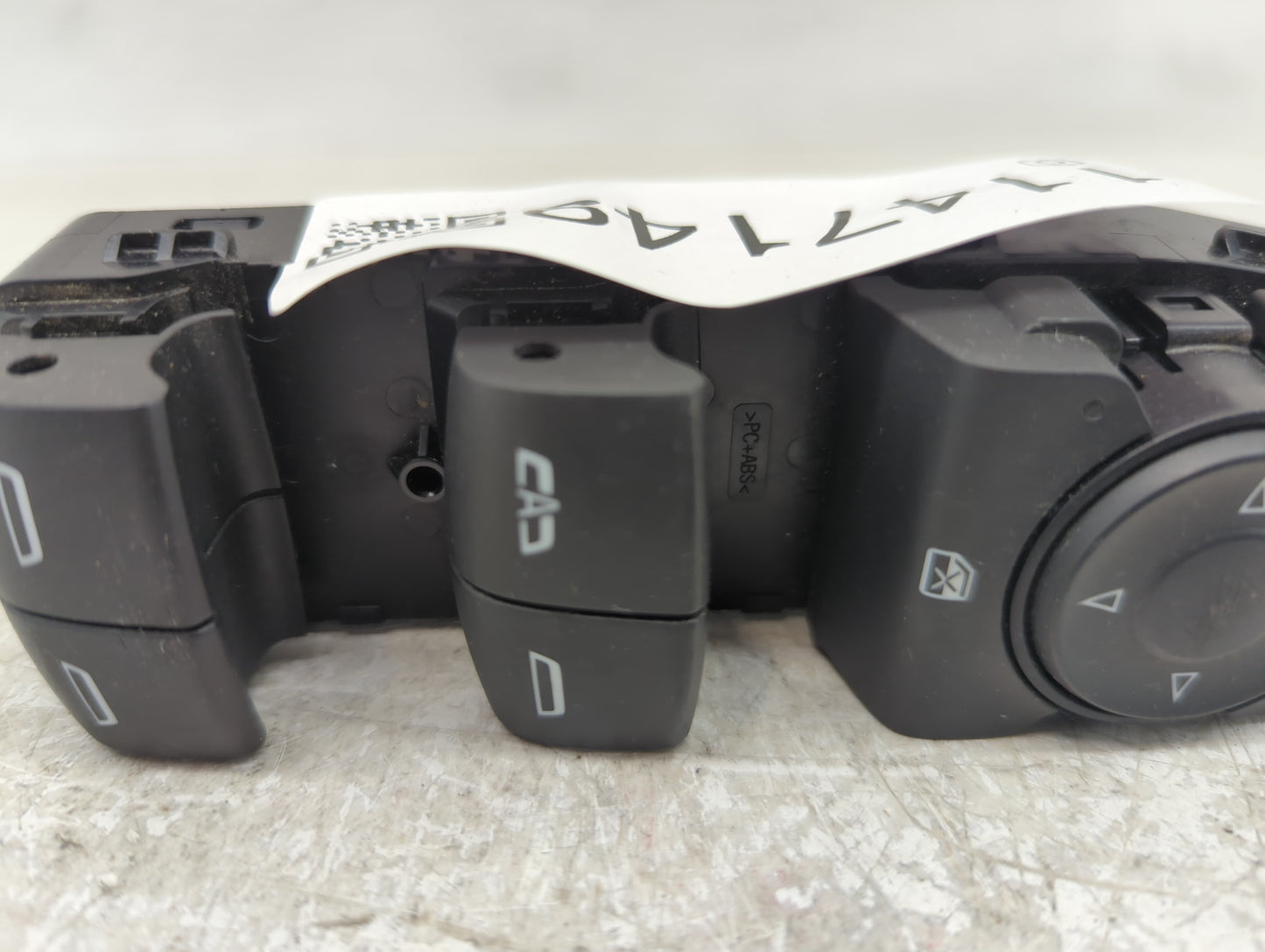 2019 Gmc Terrain Master Power Window Switch Replacement Driver Side Left P/N:84139693 84513464 Fits OEM Used Auto Parts - Oe