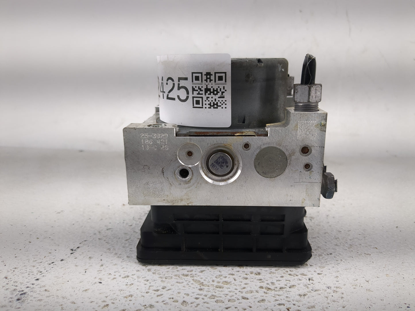 2018-2021 Gmc Terrain ABS Pump Control Module Replacement P/N:84560131 Fits Fits 2018 2019 2020 2021 OEM Used Auto Parts - O
