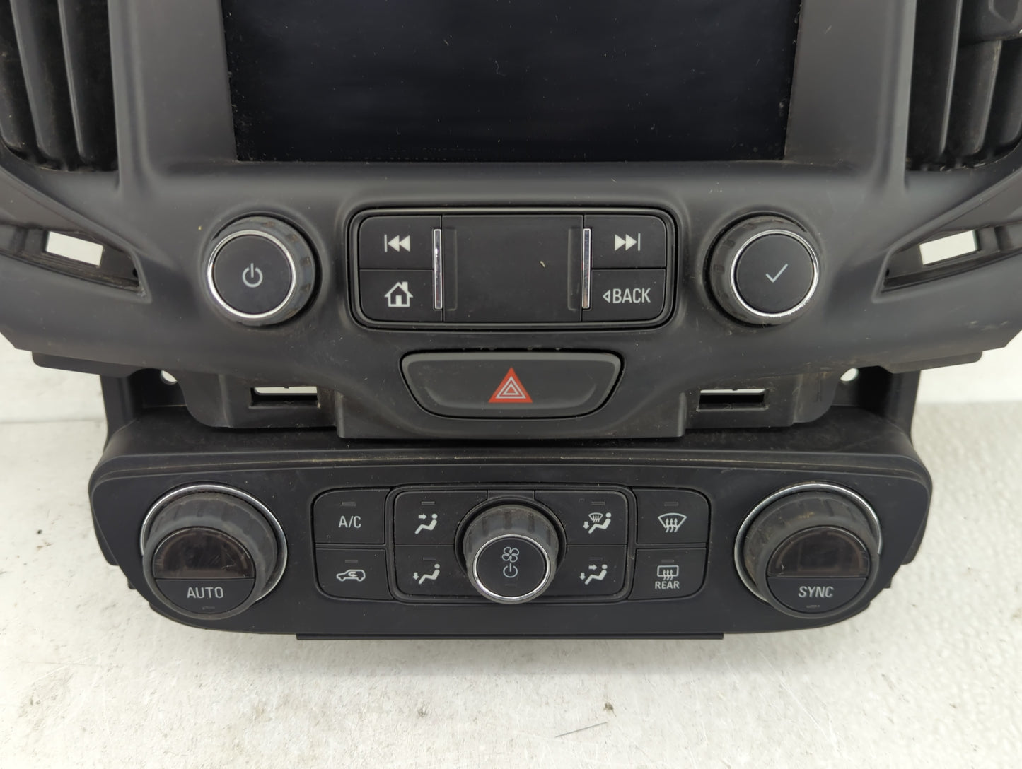 2019 Gmc Terrain Radio AM FM Cd Player Receiver Replacement P/N:84495000 Fits OEM Used Auto Parts - Oemusedautoparts1.com