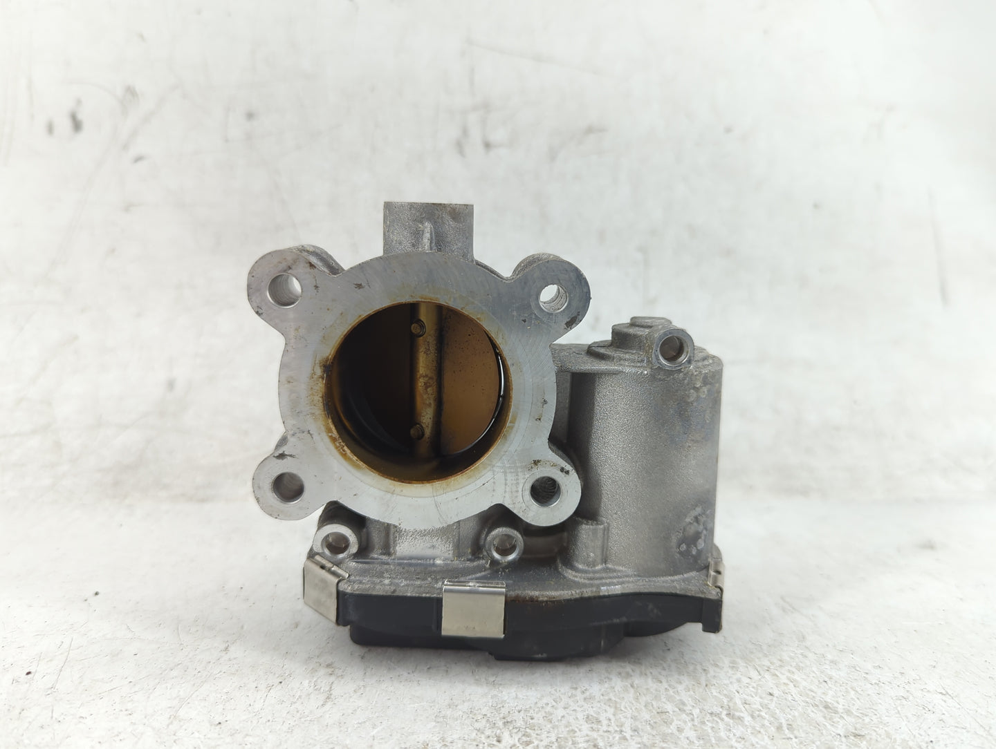 2018-2022 Gmc Terrain Throttle Body P/N:12671379AA Fits Fits 2016 2017 2018 2019 2020 2021 2022 OEM Used Auto Parts - Oemuse