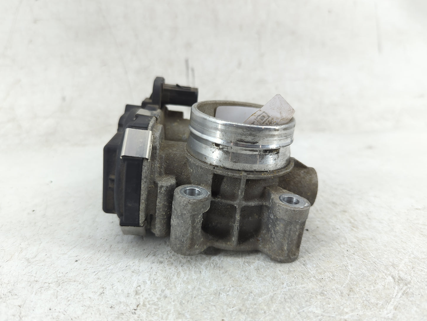2018-2022 Gmc Terrain Throttle Body P/N:12671379AA Fits Fits 2016 2017 2018 2019 2020 2021 2022 OEM Used Auto Parts - Oemuse