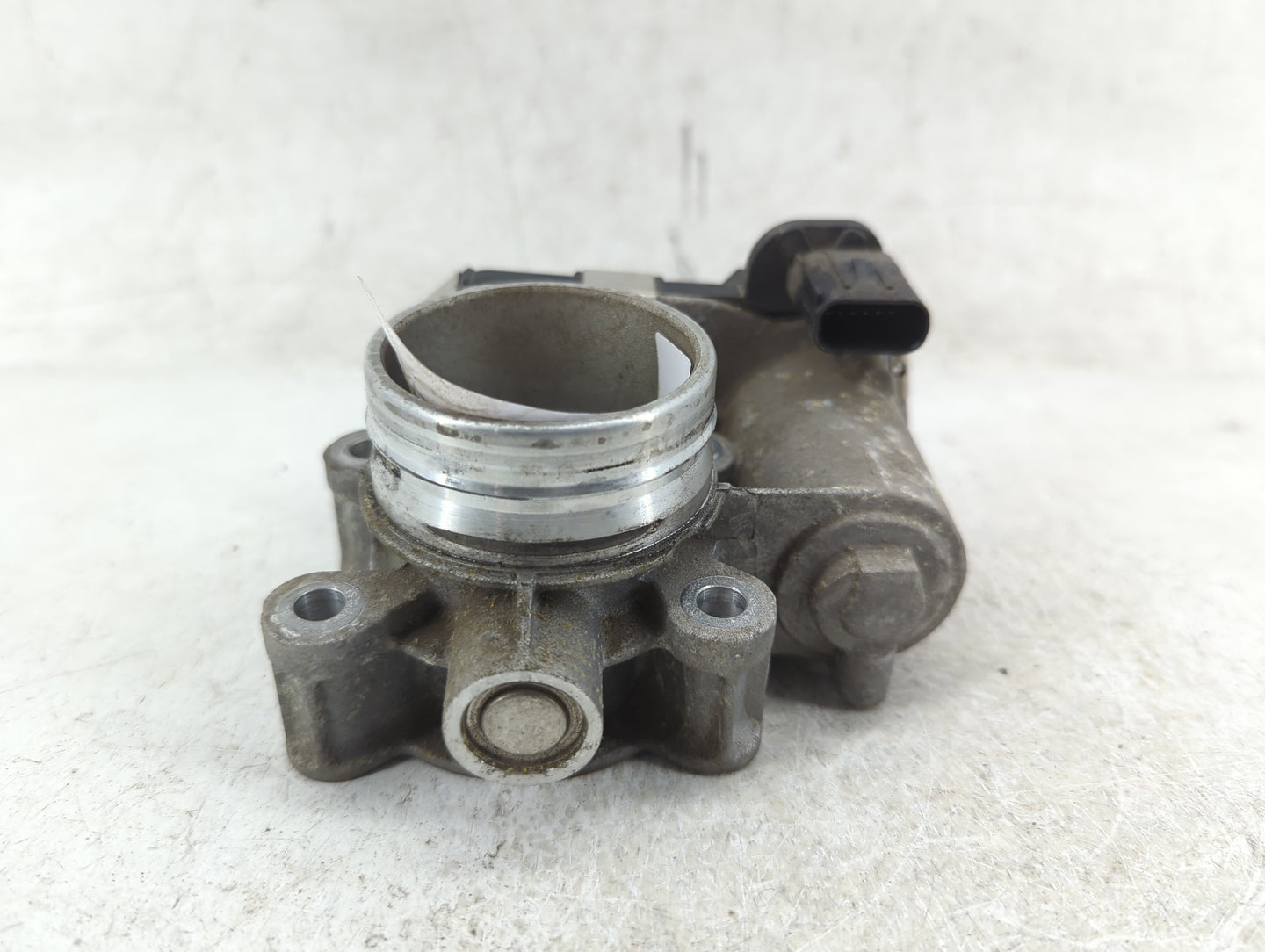 2018-2022 Gmc Terrain Throttle Body P/N:12671379AA Fits Fits 2016 2017 2018 2019 2020 2021 2022 OEM Used Auto Parts - Oemuse