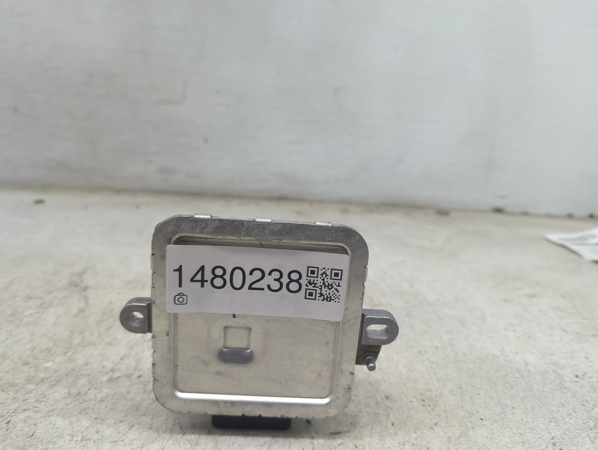 2019 Gmc Terrain PCM Engine Control Computer ECU ECM PCU OEM P/N:23382564 OEM Used Auto Parts - Oemusedautoparts1.com