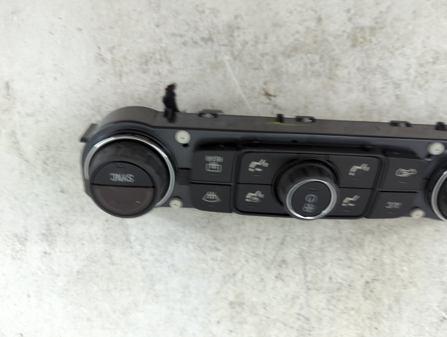 2019 Gmc Terrain Climate Control Module Temperature AC/Heater Replacement P/N:84246526 Fits Fits 2017 2018 2020 2021 2022 OE