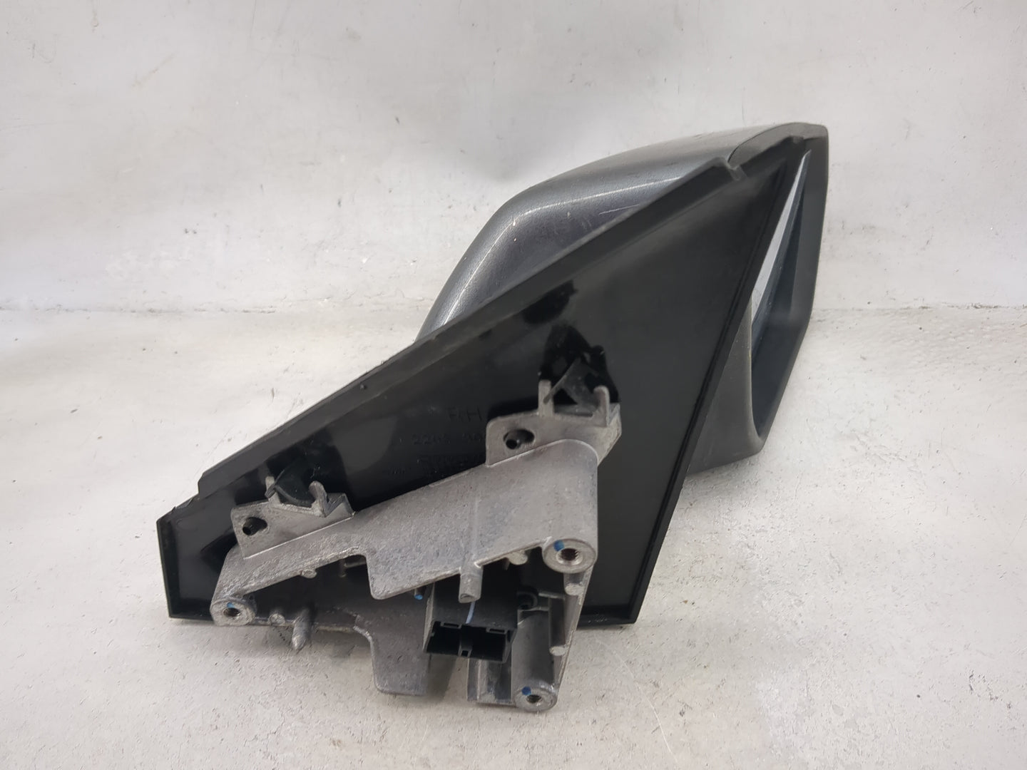 2018-2022 Gmc Terrain Passenger Side View Mirror - Right Door Mirror OEM Used - Oemusedautoparts1.com