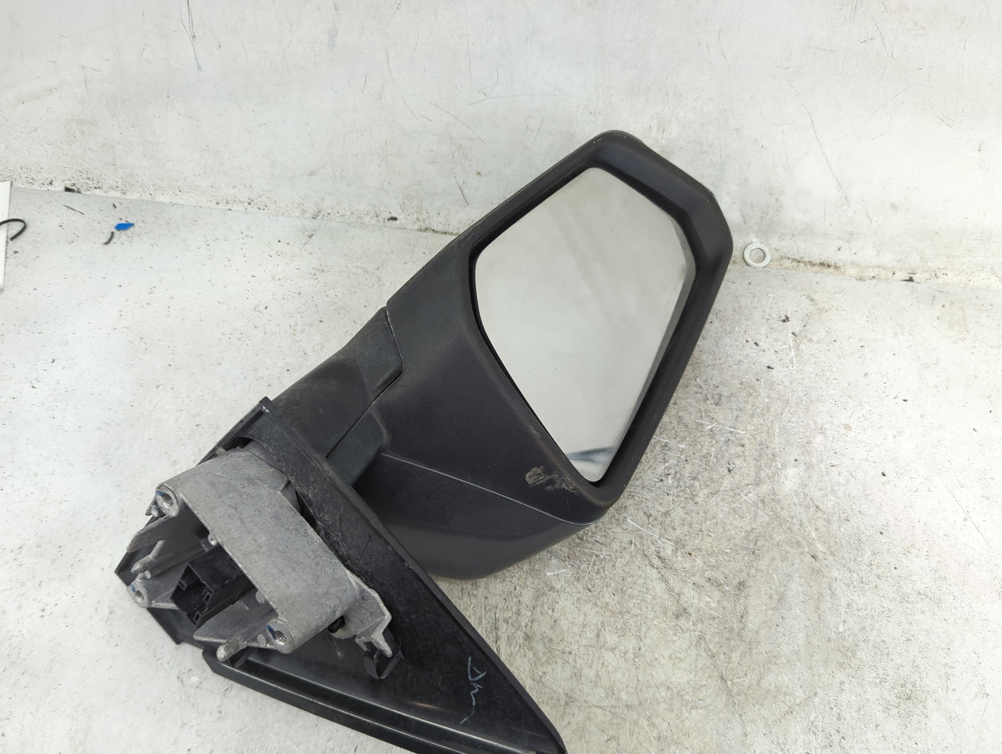 2018-2022 Gmc Terrain Driver Side View Mirror - Left Door Mirror OEM Used - Oemusedautoparts1.com