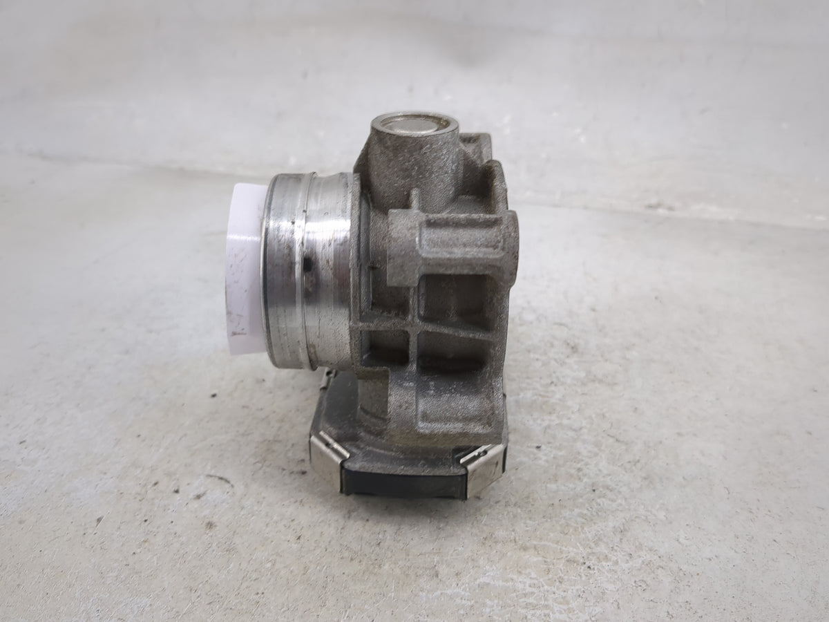 2018-2022 Gmc Terrain Throttle Body P/N:12671379AA Fits Fits 2016 2017 2018 2019 2020 2021 2022 OEM Used Auto Parts - Oemuse