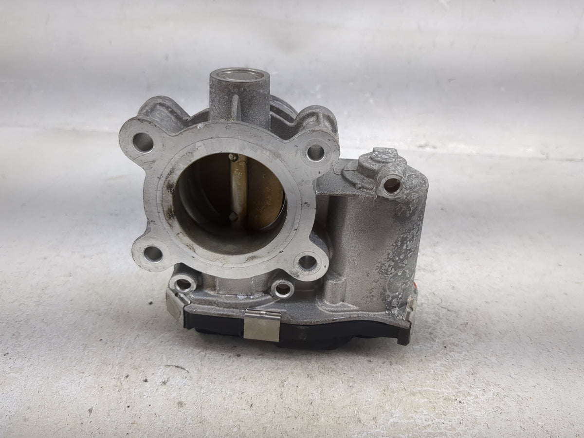 2018-2022 Gmc Terrain Throttle Body P/N:12671379AA Fits Fits 2016 2017 2018 2019 2020 2021 2022 OEM Used Auto Parts - Oemuse
