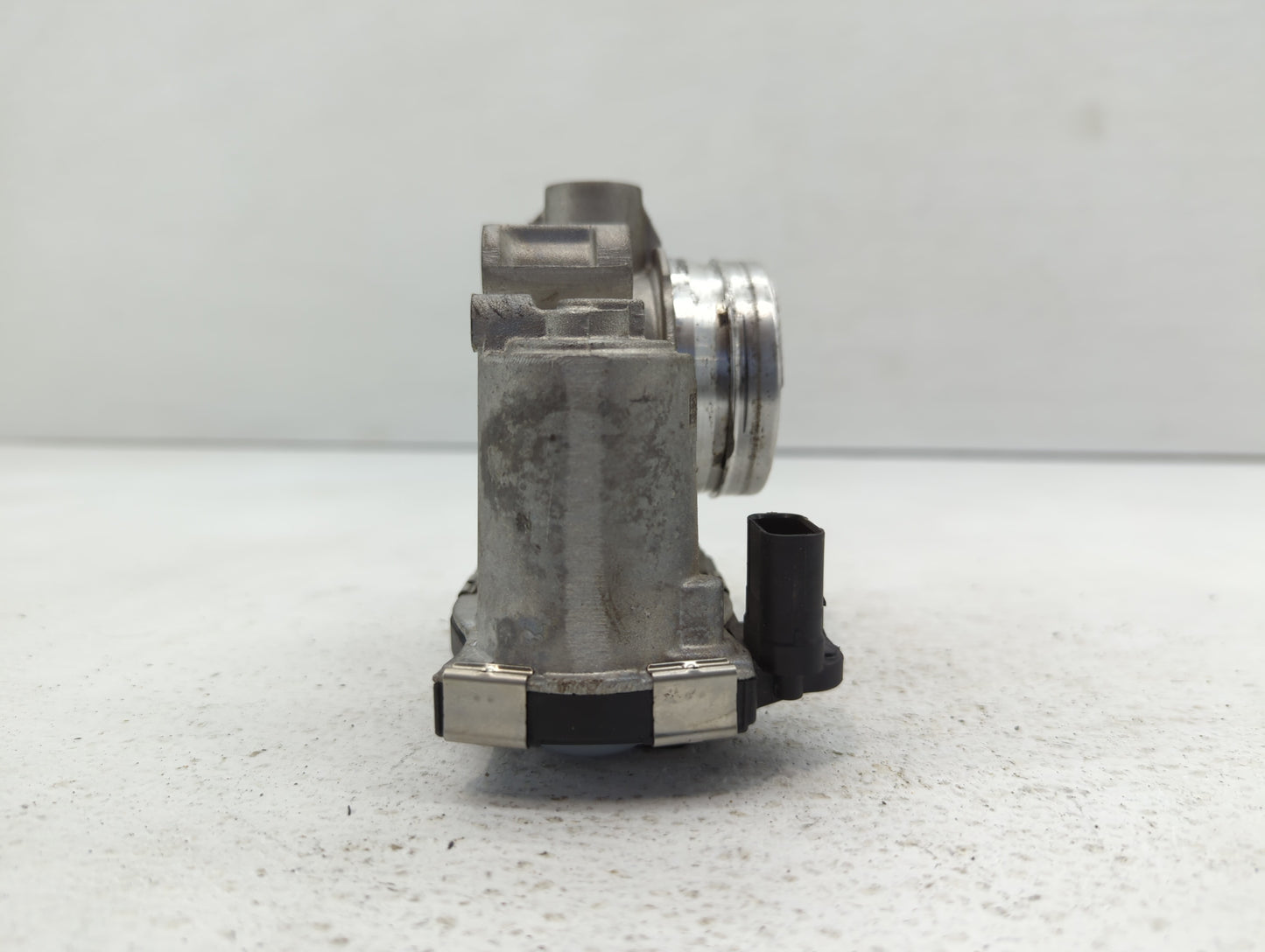 2018-2022 Gmc Terrain Throttle Body P/N:1261379AA Fits Fits 2016 2017 2018 2019 2020 2021 2022 OEM Used Auto Parts - Oemused
