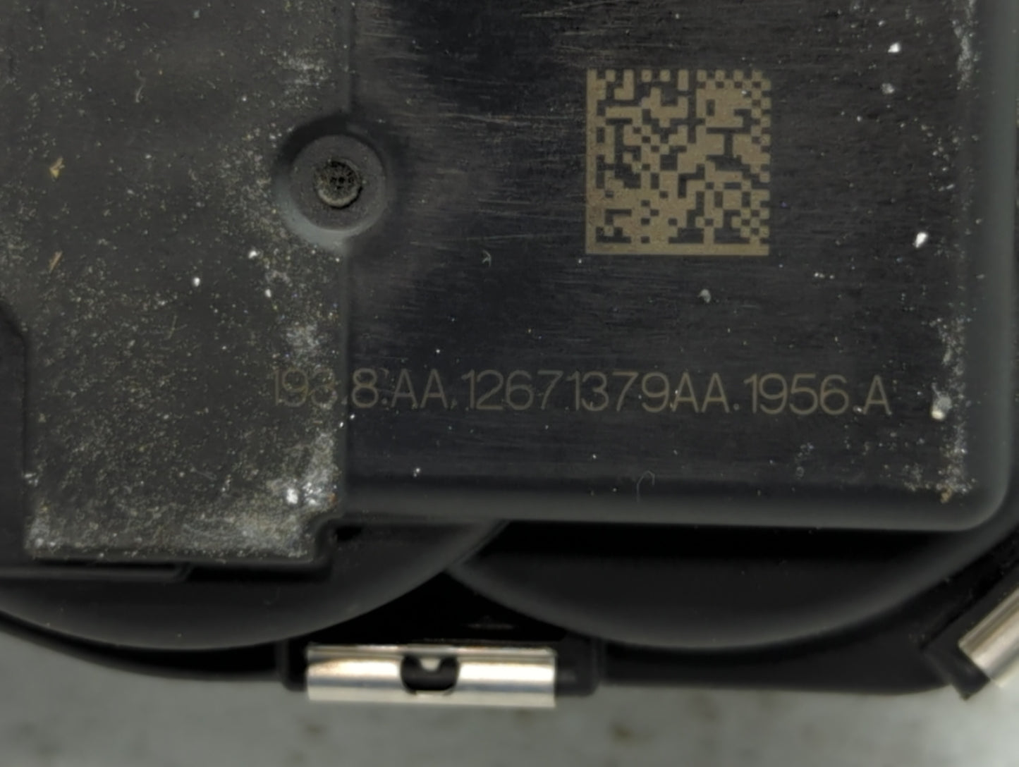 2018-2022 Gmc Terrain Throttle Body P/N:1261379AA Fits Fits 2016 2017 2018 2019 2020 2021 2022 OEM Used Auto Parts - Oemused