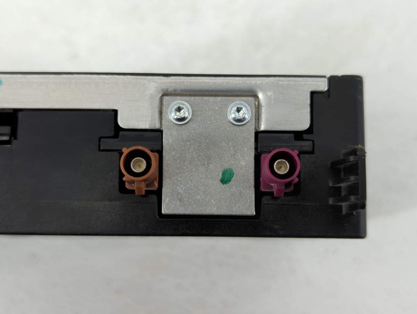 2018-2019 Gmc Terrain Chassis Control Module Ccm Bcm Body Control - Oemusedautoparts1.com