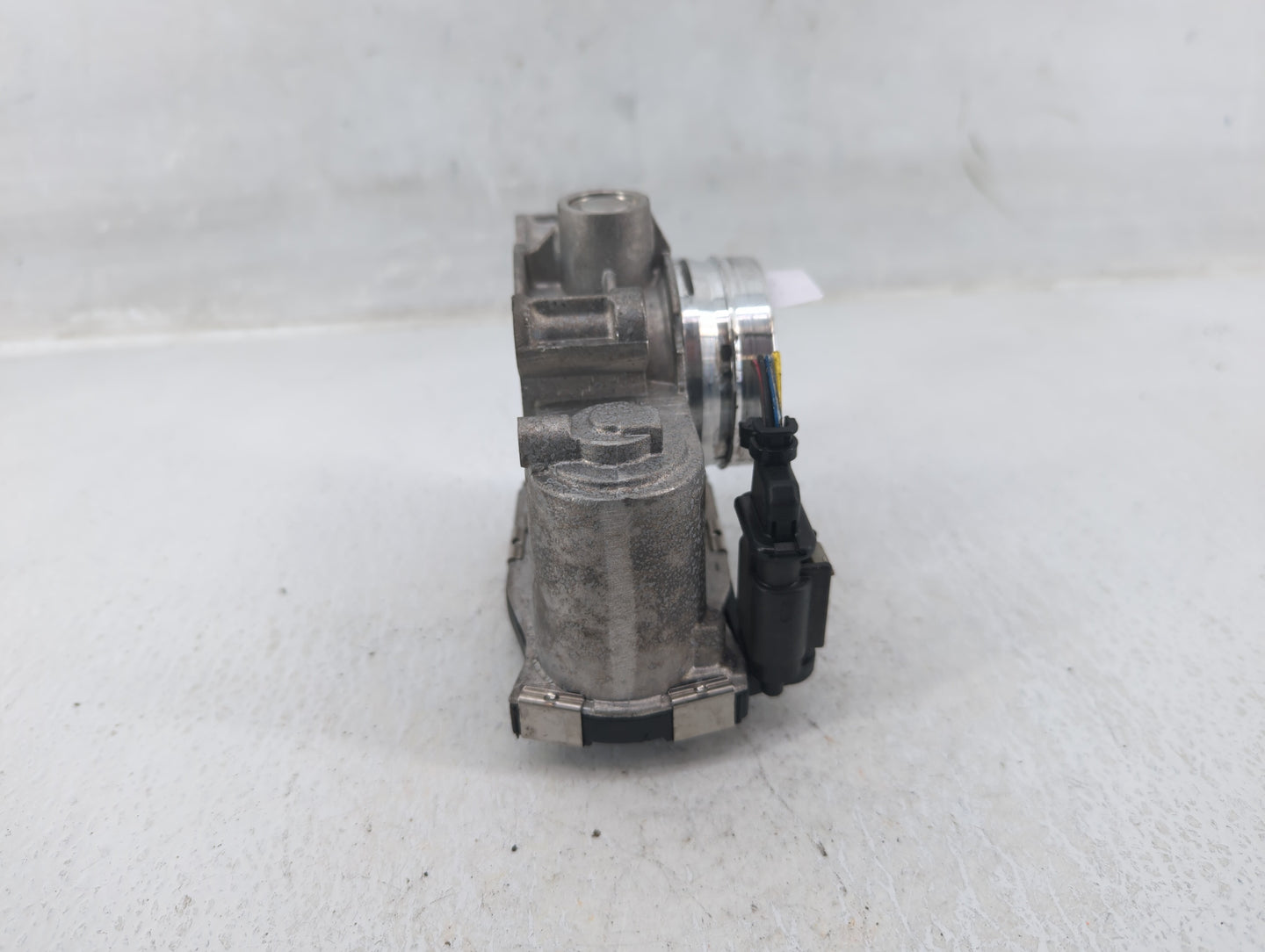 2019 Gmc Terrain Throttle Body P/N:12671379AA Fits OEM Used Auto Parts - Oemusedautoparts1.com