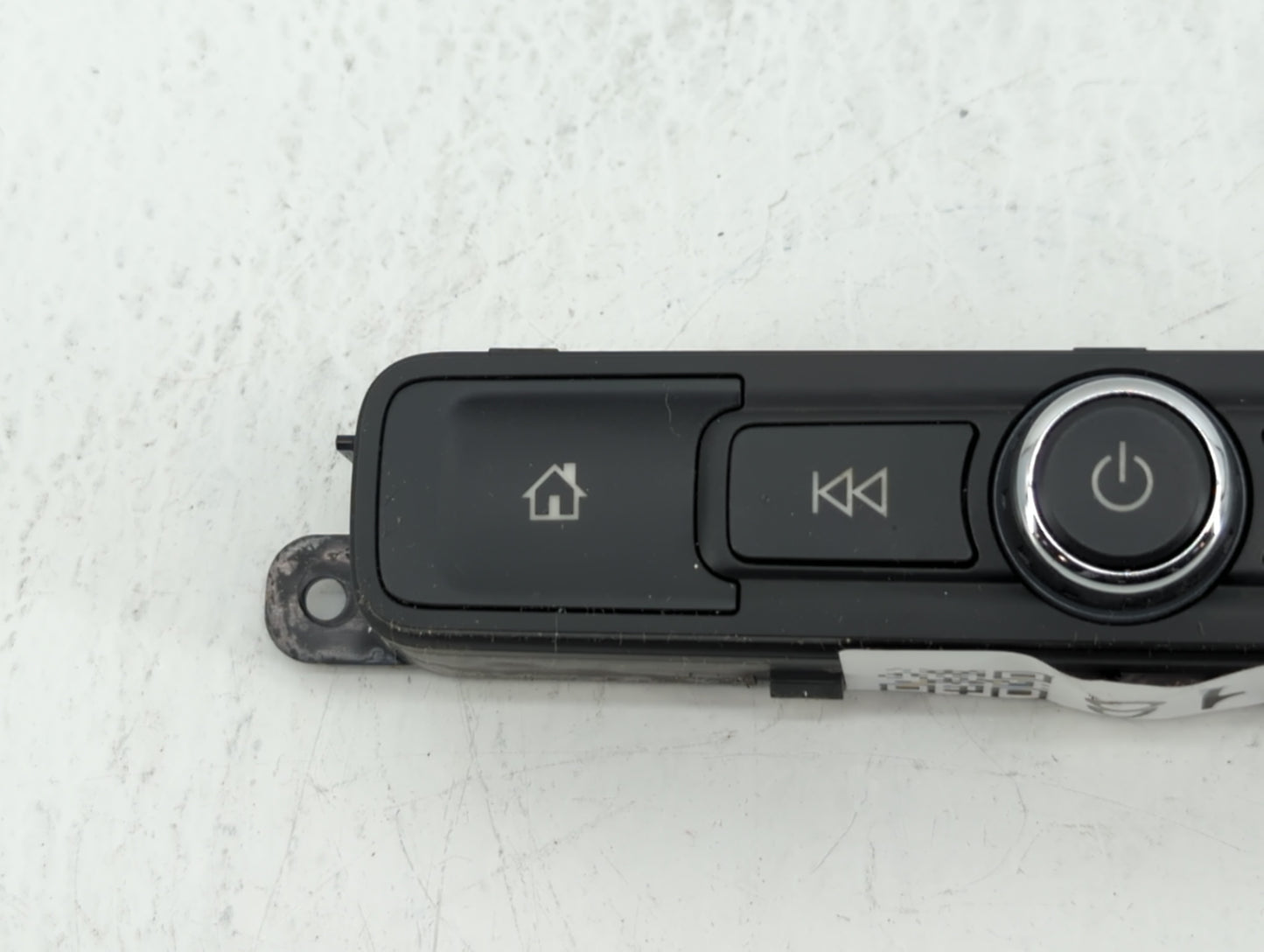 2018-2021 Gmc Terrain Radio Control Panel - Oemusedautoparts1.com