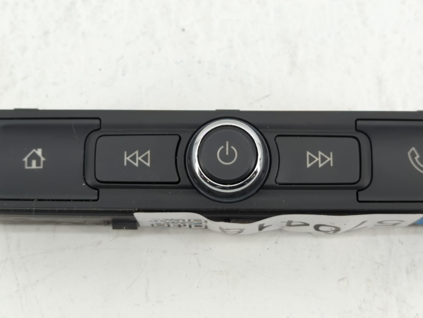 2018-2021 Gmc Terrain Radio Control Panel - Oemusedautoparts1.com