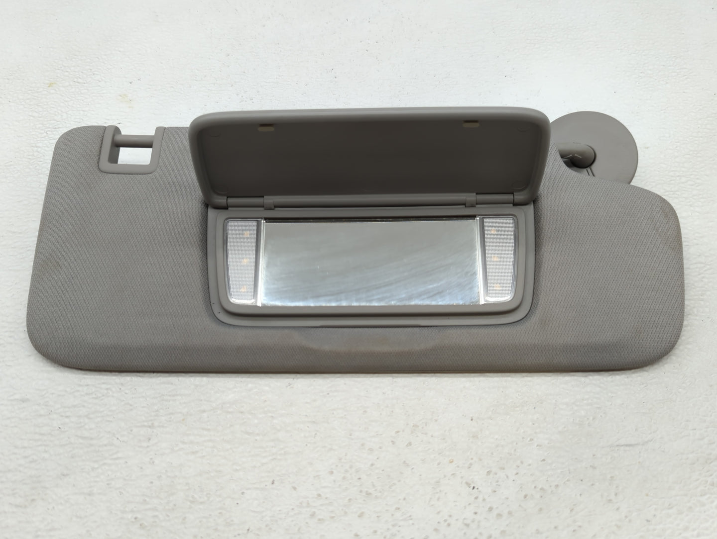 2019 Gmc Terrain Sun Visor Shade Replacement Passenger Right Mirror Fits OEM Used Auto Parts - Oemusedautoparts1.com