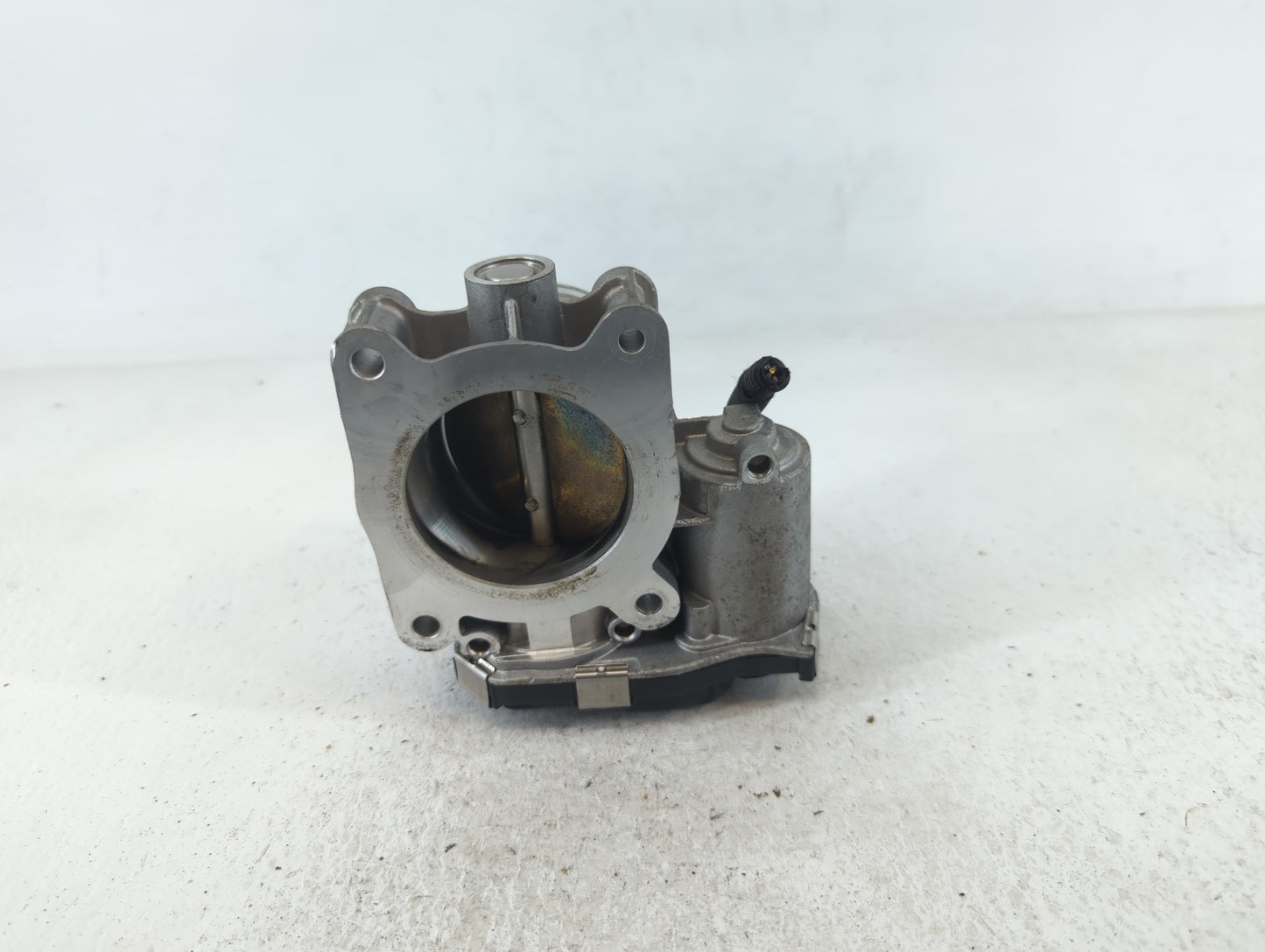 2018-2020 Gmc Terrain Throttle Body P/N:12670837AA Fits Fits 2013 2014 2015 2016 2017 2018 2019 2020 2021 OEM Used Auto Part