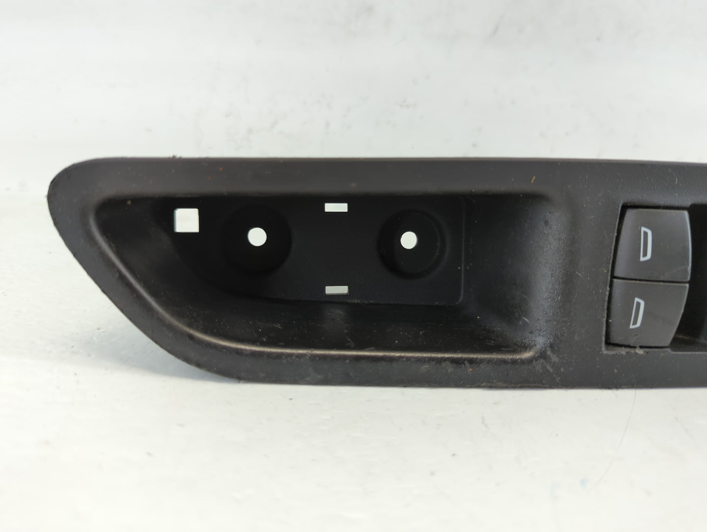 2019 Gmc Terrain Master Power Window Switch Replacement Driver Side Left P/N:84139693 Fits OEM Used Auto Parts - Oemusedauto
