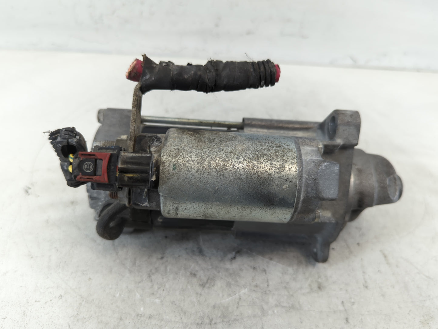 2018-2022 Gmc Terrain Car Starter Motor Solenoid OEM P/N:12680615 Fits Fits 2017 2018 2019 2020 2021 2022 OEM Used Auto Part