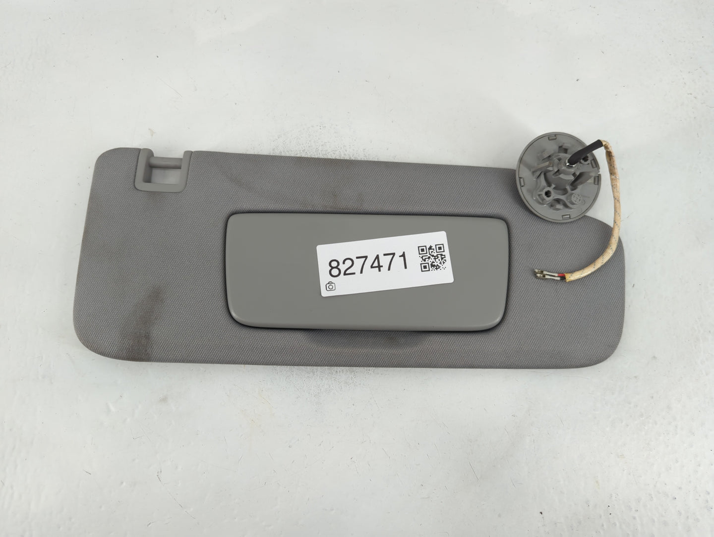 2019 Gmc Terrain Sun Visor Shade Replacement Passenger Right Mirror Fits OEM Used Auto Parts - Oemusedautoparts1.com