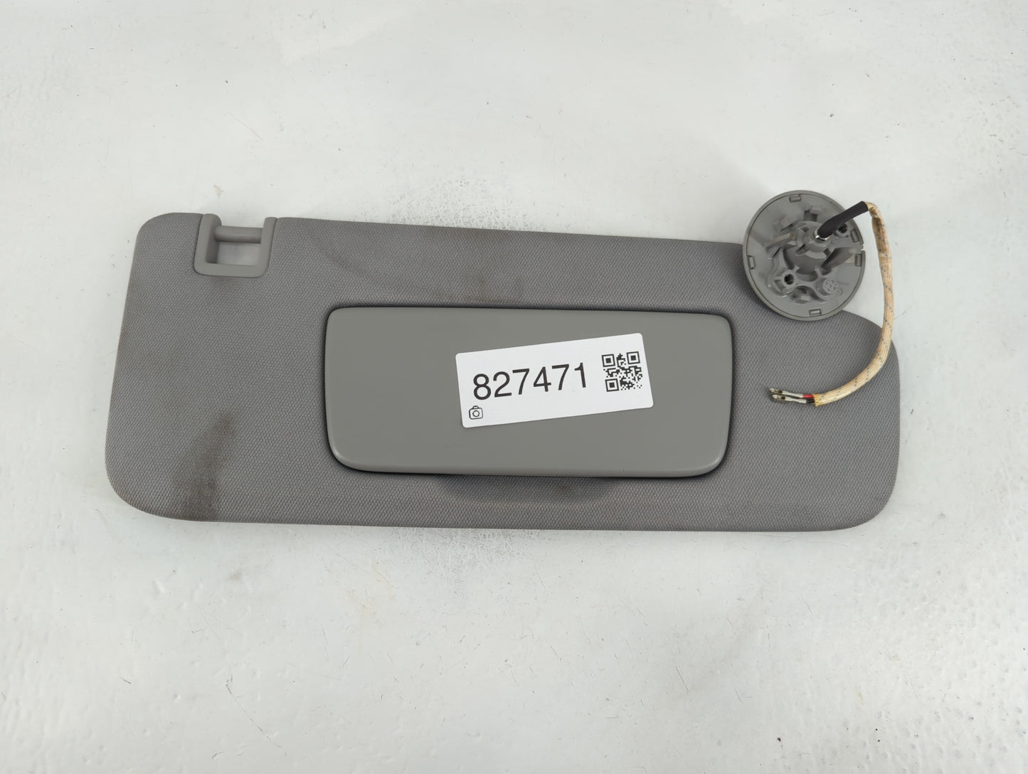 2019 Gmc Terrain Sun Visor Shade Replacement Passenger Right Mirror Fits OEM Used Auto Parts - Oemusedautoparts1.com