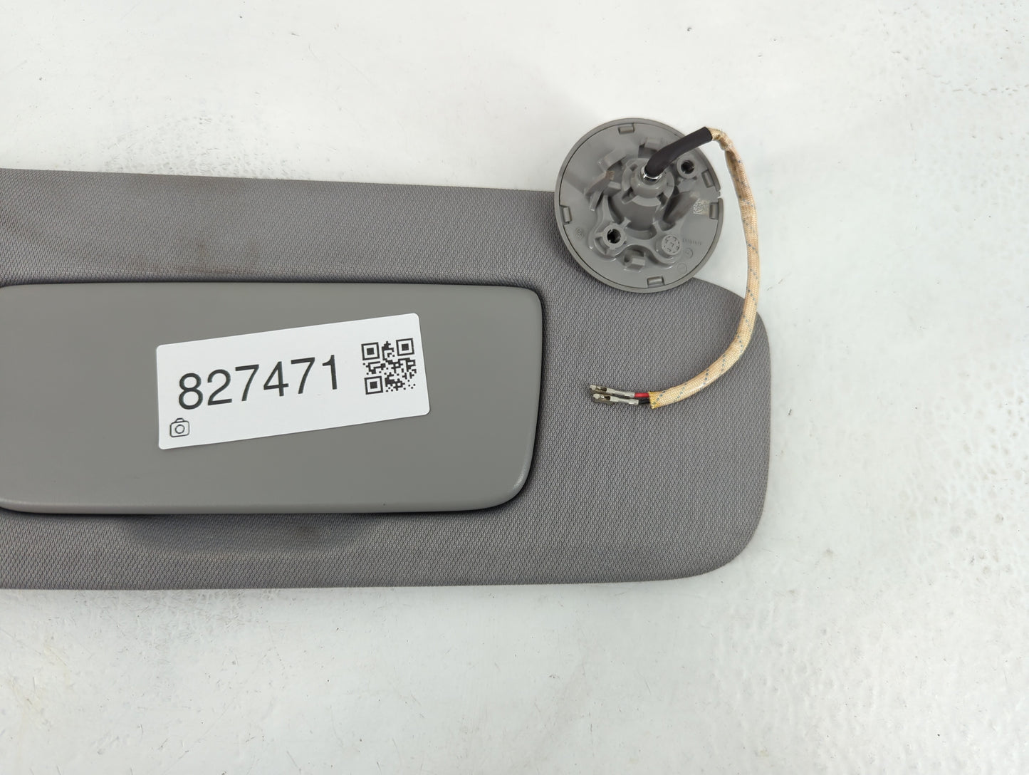 2019 Gmc Terrain Sun Visor Shade Replacement Passenger Right Mirror Fits OEM Used Auto Parts - Oemusedautoparts1.com